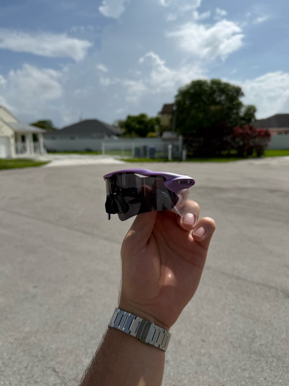 Oakley purple frame - black lens Protective Sunglasses Set - Picture 3 of 7